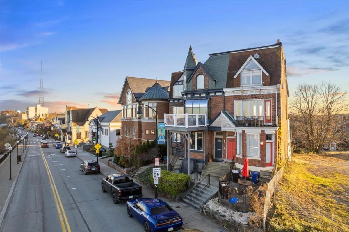Skyline At Your Door - Studio With A View Pittsburgh Dış mekan fotoğraf