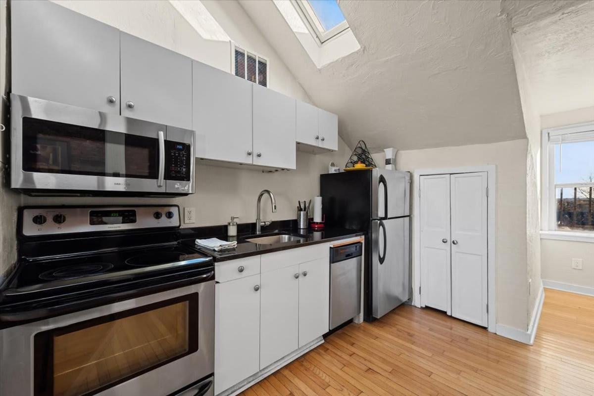 Skyline At Your Door - Studio With A View Pittsburgh Dış mekan fotoğraf