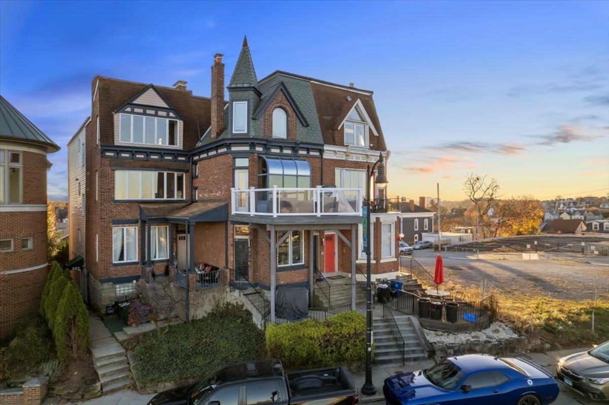 Skyline At Your Door - Studio With A View Pittsburgh Dış mekan fotoğraf
