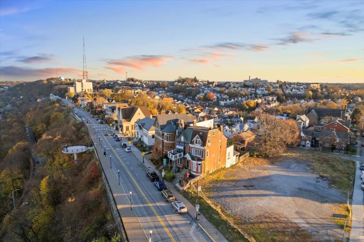 Skyline At Your Door - Studio With A View Pittsburgh Dış mekan fotoğraf
