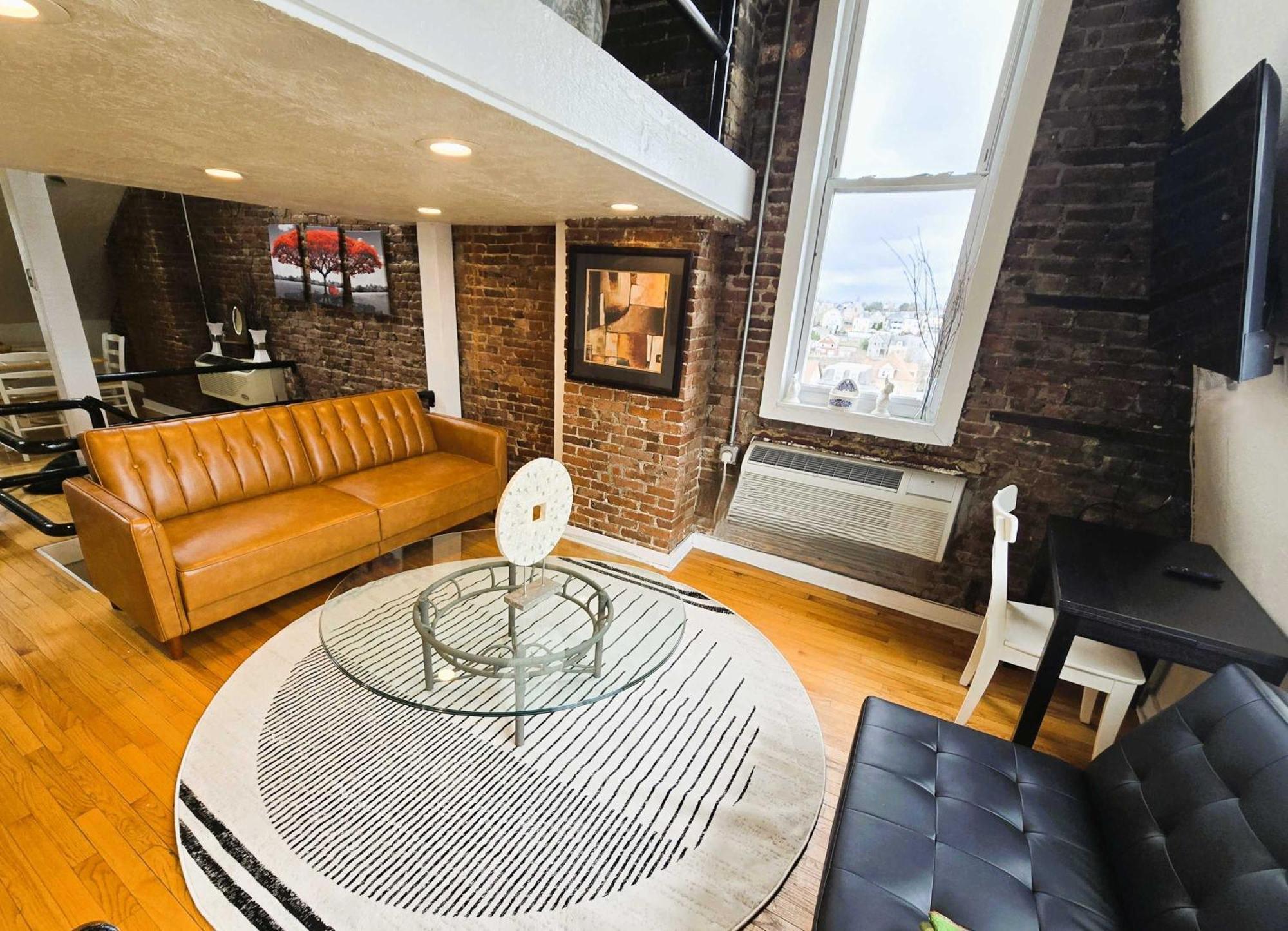 Skyline At Your Door - Studio With A View Pittsburgh Dış mekan fotoğraf